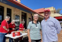Surprise visit at Flying Doc cake stall