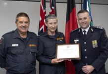 KI Firefighters honoured by SA CFS Chief Officer
