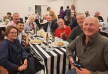 Whaddyaknow? Penneshaw quiz night doubles its target for medical clinic