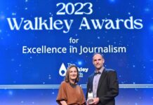 Dan Clarke wins Walkley Award for community journalism after KI Black Summer bushfires