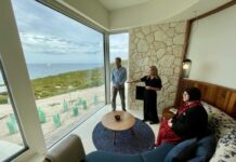 Take a tour of the new and improved Southern Ocean Lodge on Kangaroo Island: PHOTOS
