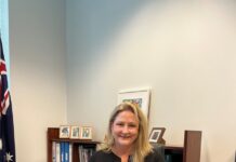 Assistance available during transition from 3G mobile signal: Sharkie