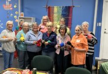 Ligurian Ladies stitch together a knitting night in November