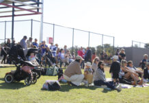 First play on new tennis courts at Western Districts