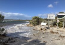 Wild weather hits Kangaroo Island bringing much needed rain, westerly winds