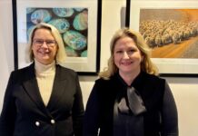 Federal member meets state primary industry minister to discuss drought, algal bloom