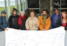 ‘Walk for Water’ on Kangaroo Island shows solidarity with marine life