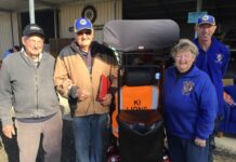 Lions Club distributes free high-vis vests for KI’s gopher drivers