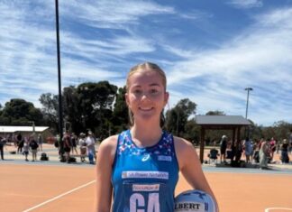 Sierra playing for the Blues this summer netball season