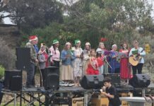 Penneshaw Progress Association announces grant recipients at carols