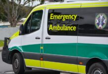 SA Ambulance officers to receive wage rises, improved working conditions