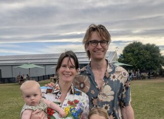 Twilight markets prove popular at Bay of Shoals Winery: PHOTOS