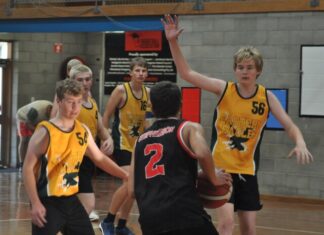 Boys and A Men’s basketball action at Kingscote: PHOTOS