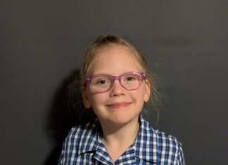 Elsie is all set for her ‘Colour for Cancer’ day at Dudley Winery