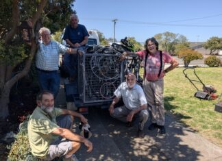 Bike repair endeavor handed over to Kingscote Men’s Shed