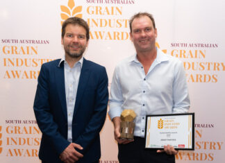 Grant Pontifex wins Sustainability prize at SA Grain Industry Awards