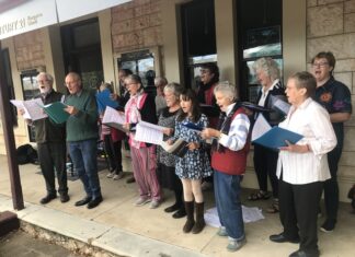 Alban Singers perform on Dauncey Street