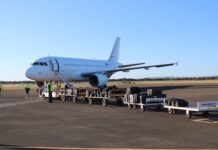 Large charter plane lands on Kangaroo Island